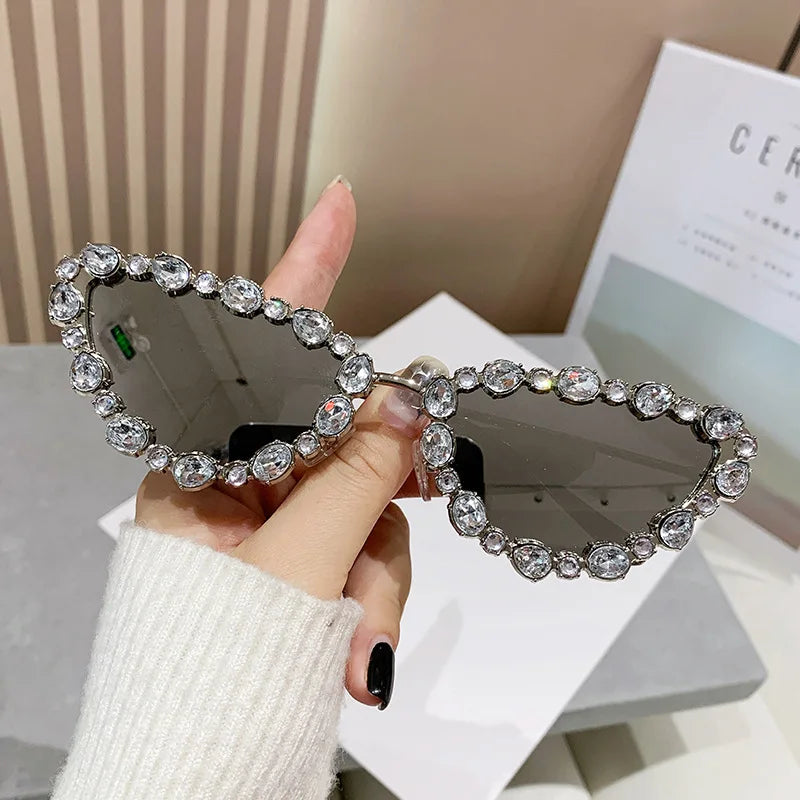 Luxury Vintage Cat Eye Sunglasses - UV400 Metal Frame