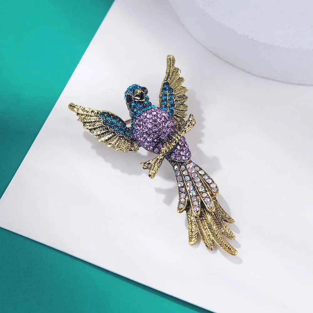 Exquisite Crystal Hummingbird Brooch - Luxury Gold Pin