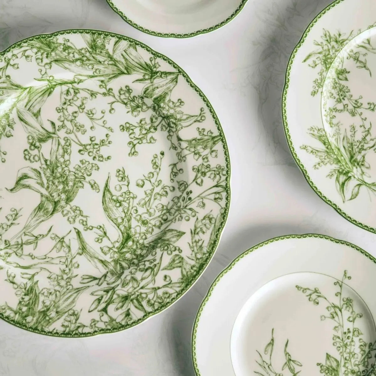 Elegant Ceramic Dinner Plate Set - 24 Piece Floral Design