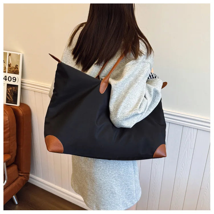 Elegant Travel Tote Bag - Versatile Carry-All