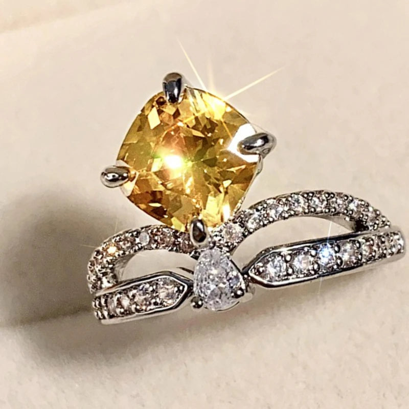 Elegant Yellow Cubic Zirconia Ring - Luxury Fashion Jewelry