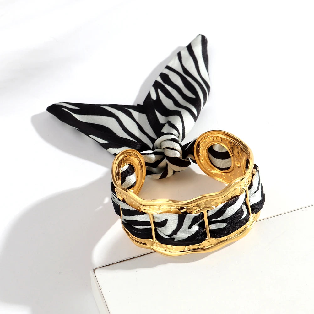 Elegant Silk Cuff Bracelet - Gold & Silver Retro Design