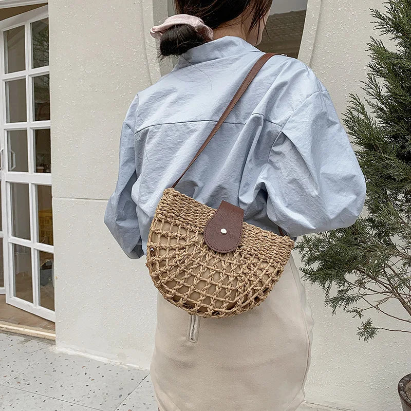 Elegant Straw Semicircle Bag - Chic Summer Crossbody