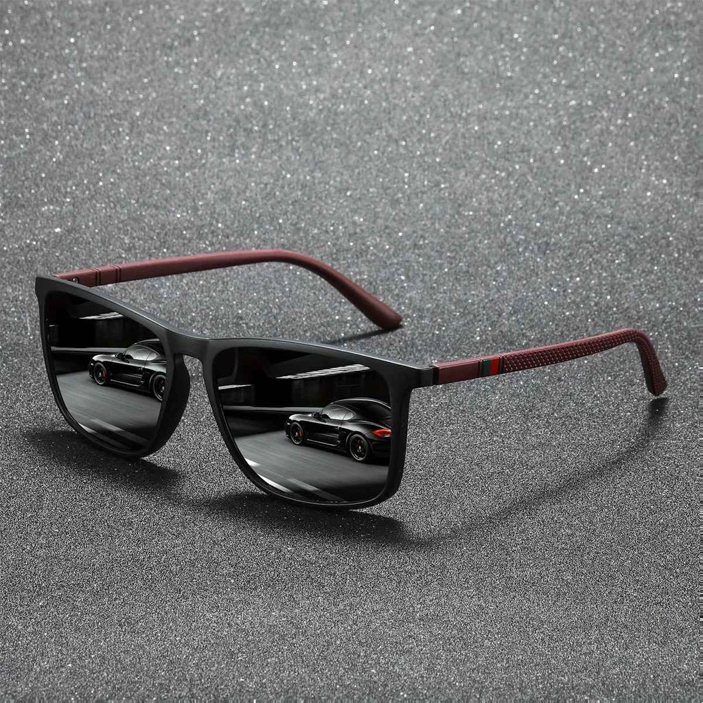 Vintage square sunglasses with photochromic lenses for men and women