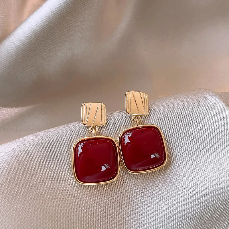 Exquisite Zircon Stud Earrings - Elegant Geometric Cross Design