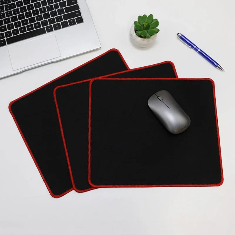 Premium gaming mouse pad - all black, non-slip rubber base, 27x22cm, textured surface