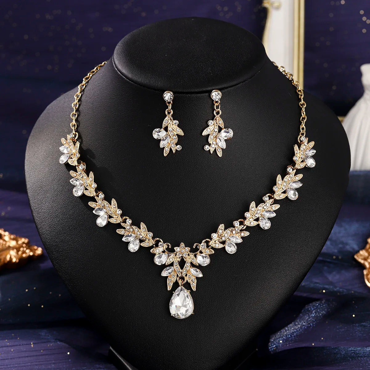Exquisite Luxury Rhinestone Bridal Jewelry Set - Crystal Necklace & Earrings