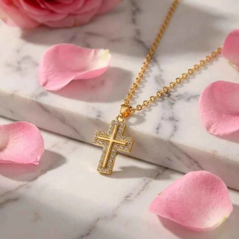 Elegant Cross Necklace - Luxury Collarbone Chain for Women