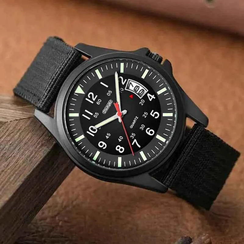Military Quartz Watch - Durable Nylon Strap & Calendar