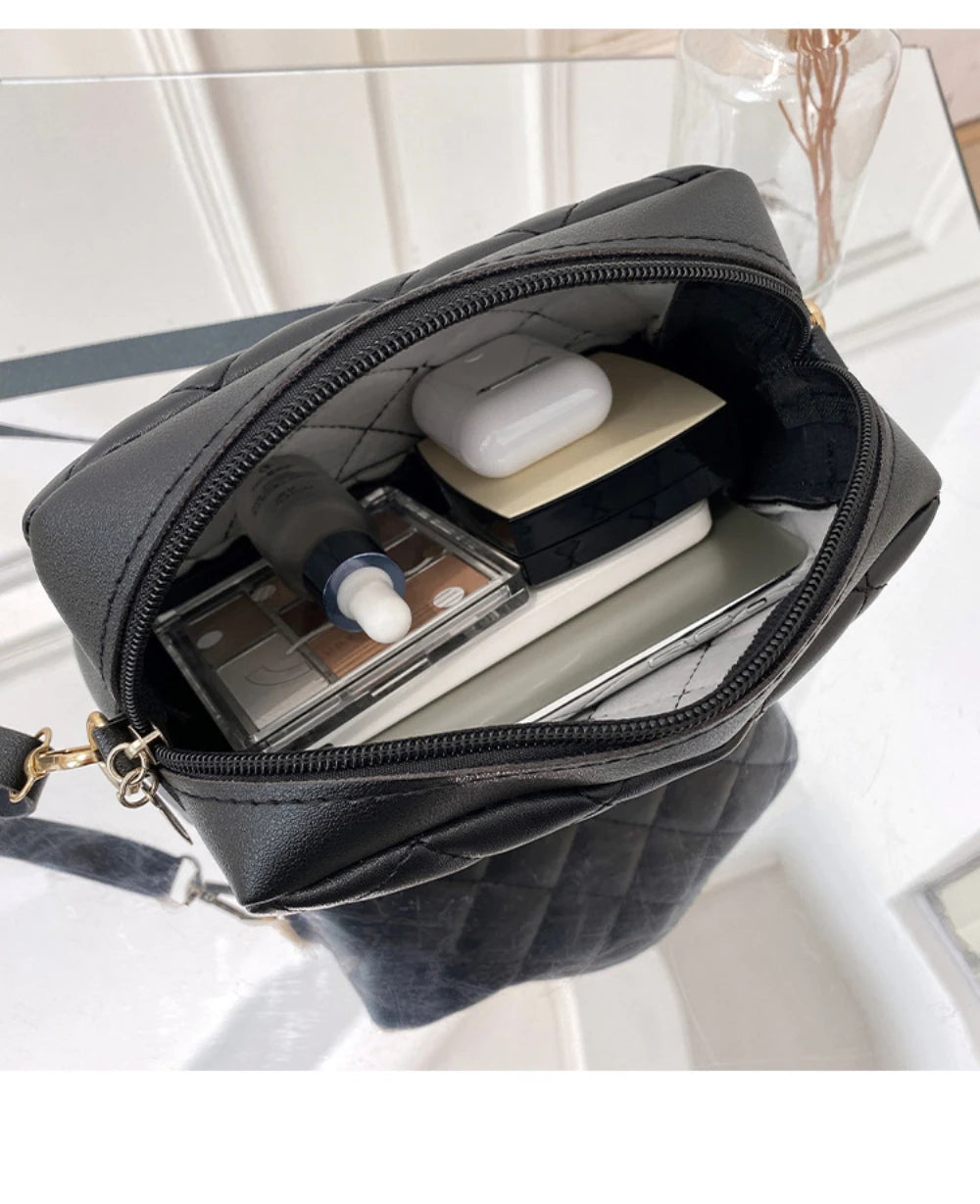 Tassel Embroidery Crossbody Bag - Chic Lingge Plaid Camera Bag with Chain Strap for Women - Tulique