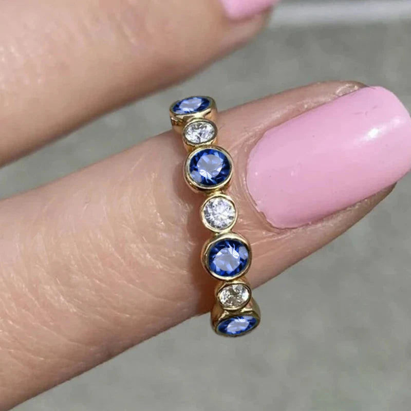Elegant Cubic Zirconia Ring - Luxury Statement Jewelry