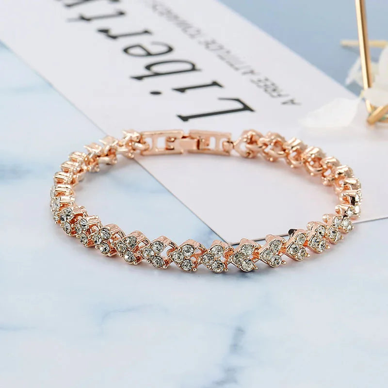 Elegant Roman Crystal Bracelet - Heart Chain Design