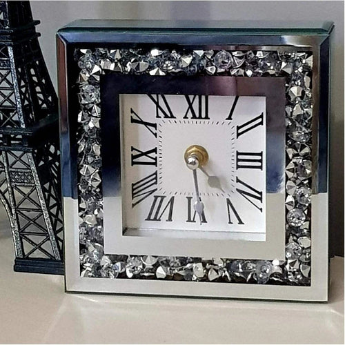 Nordic Desk Clock - Elegant silent table clock with minimalist design in white