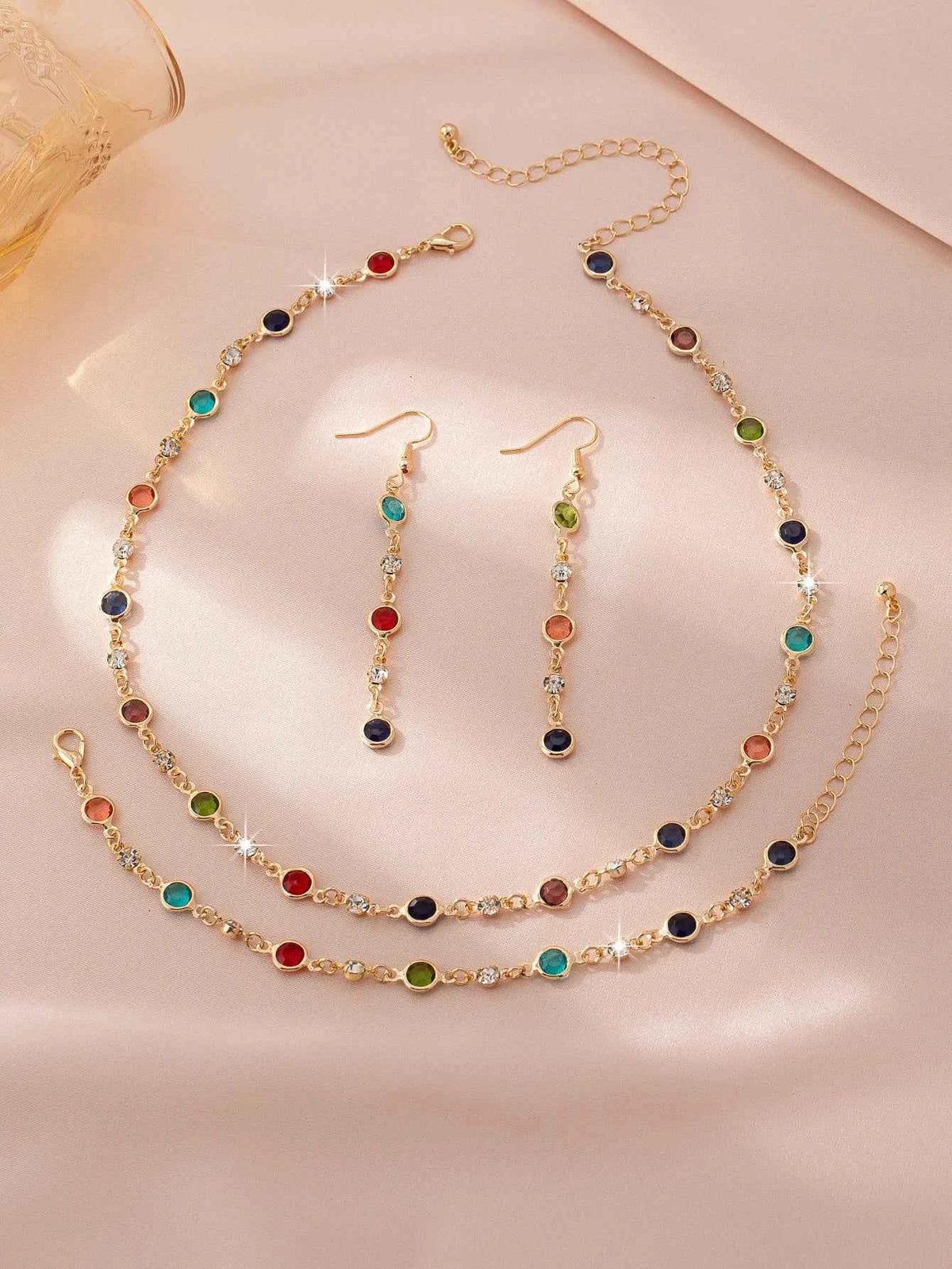 Elegant Luxury Jewelry Set - Necklace, Bracelet & Earrings
