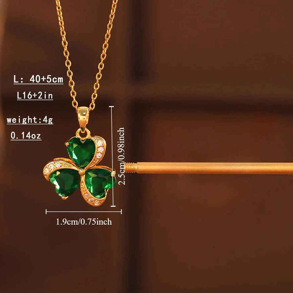 1 Emerald Stainless Steel Chain Collarbone Necklace Suitable For Gifting To Friends And Family
