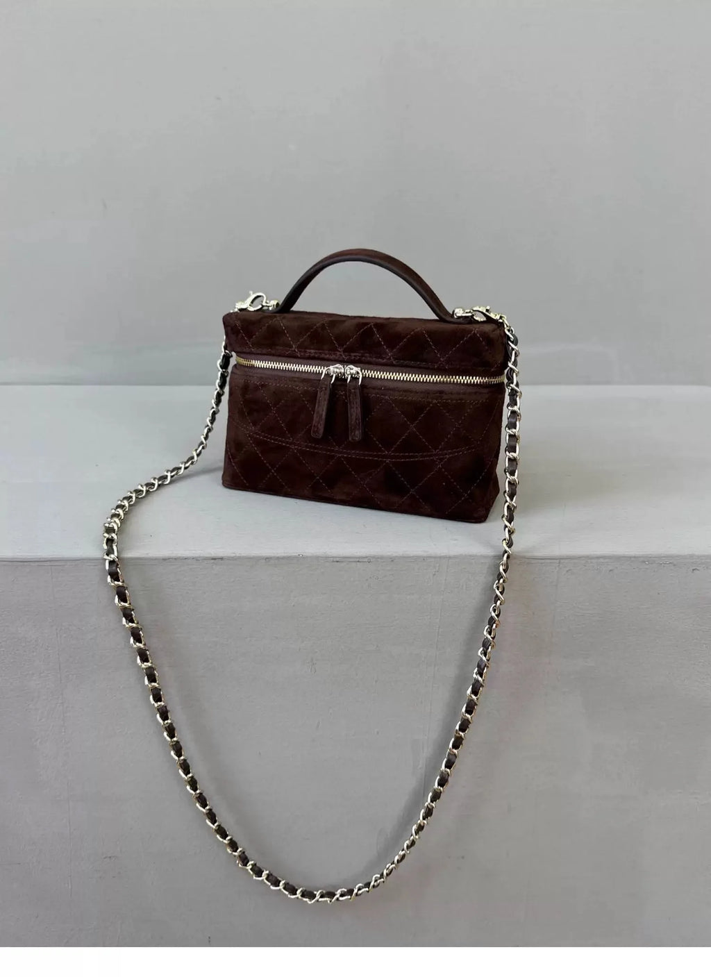Elegant Frosted Suede Diamond Grid Chain Bag