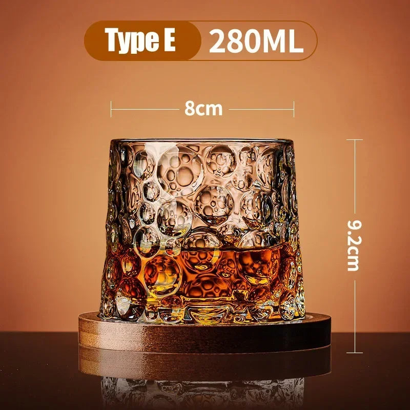 Elegant Crystal Whiskey Glass - Classic Tumbler Design