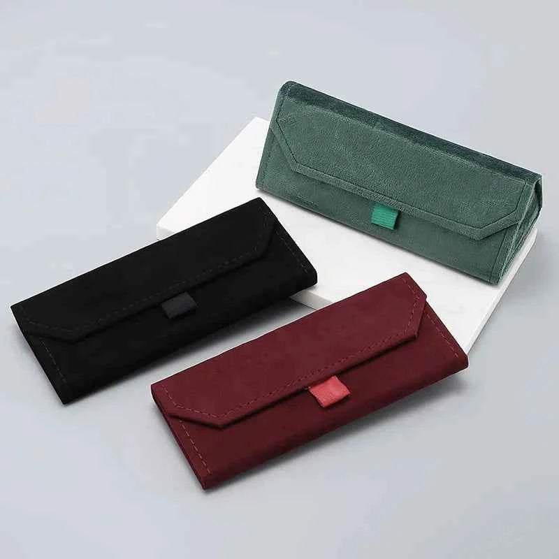 Plush Triangle Folding Glasses Case - Soft & Elegant