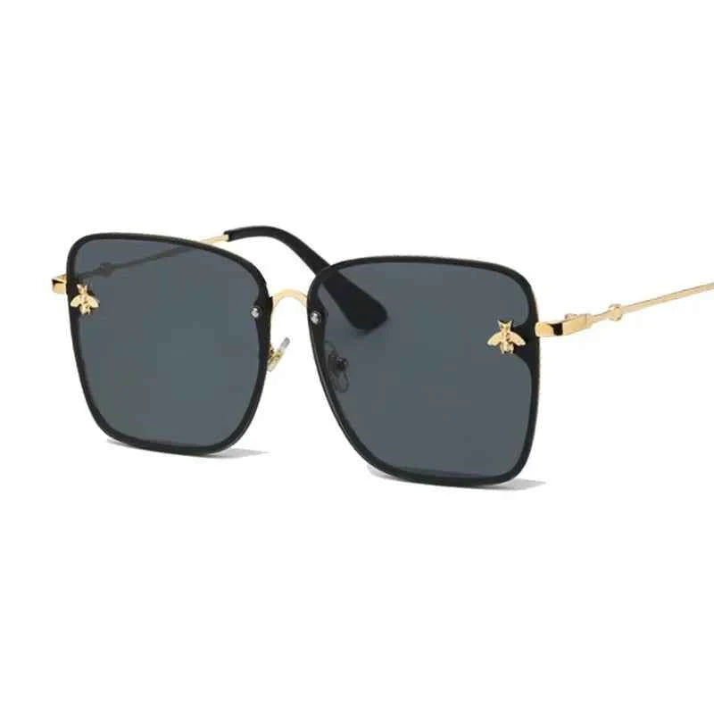 Luxury Designer Fashion Unisex Sunglasses - UV Protection Eyewear
