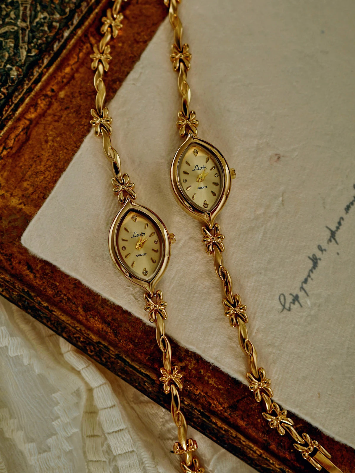 Elegant French-Style Retro Small Dial Gold Women's Watch