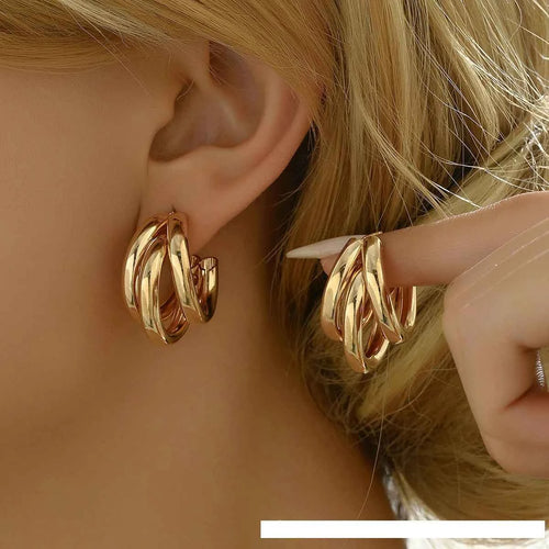 Elegant Gold Hoop Earrings - Vintage Geometric Statement Jewelry