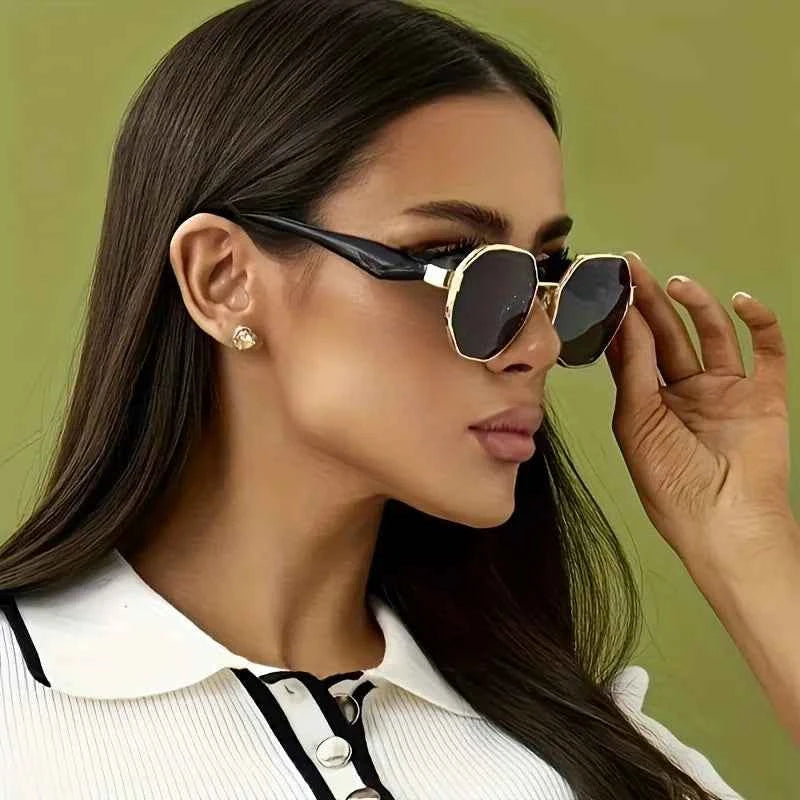 Elegant Polygonal Metal Frame Sunglasses - UV400 Protection